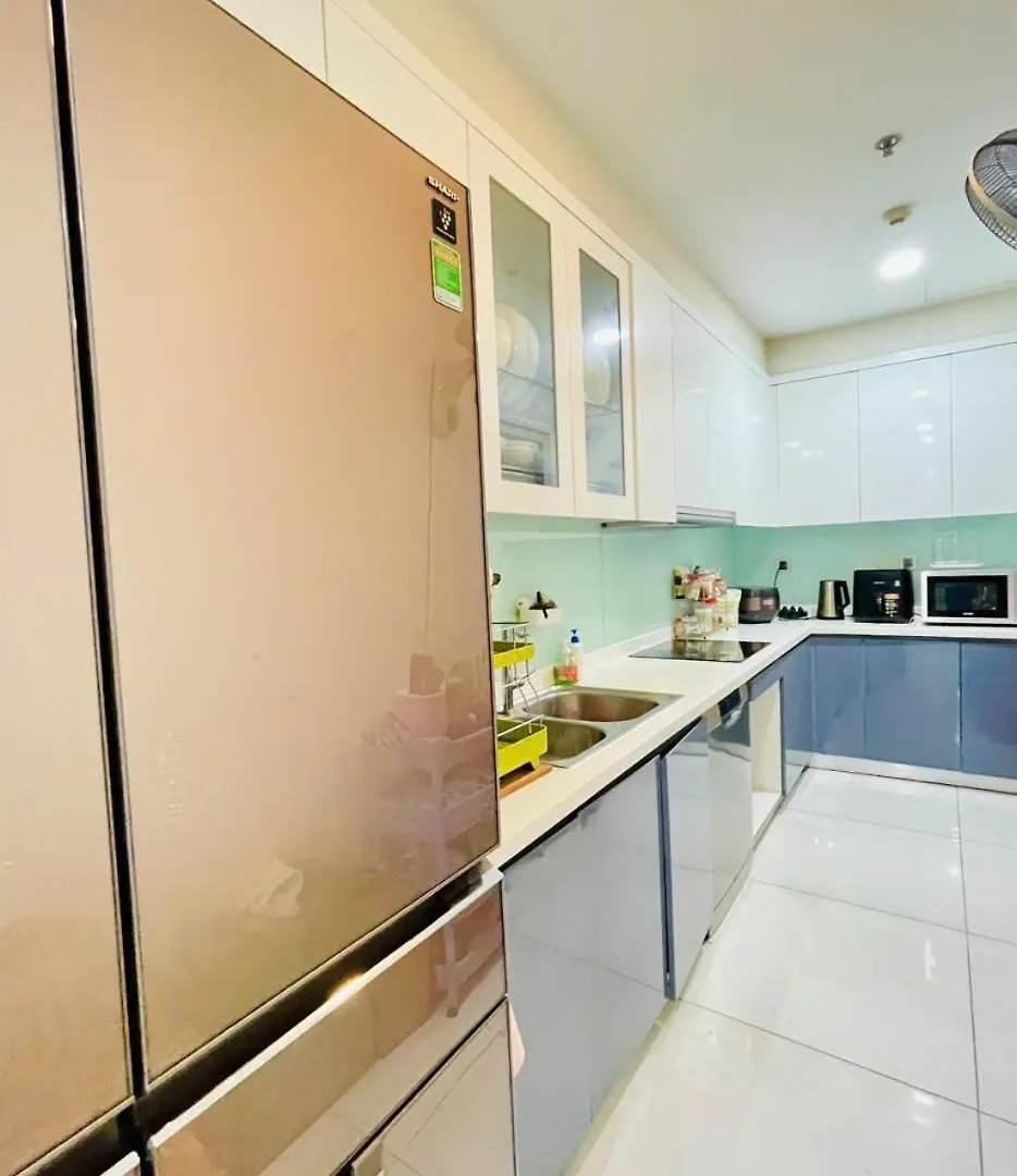 Hana Homestay- 1 Phong Ngu Trong Can Ho Chu Nha Dang O Tai Vinhome Central Park Tan Cang Binh Thanh Hcm- Sat Landmark 81 Ho Chi Minh City Homestay