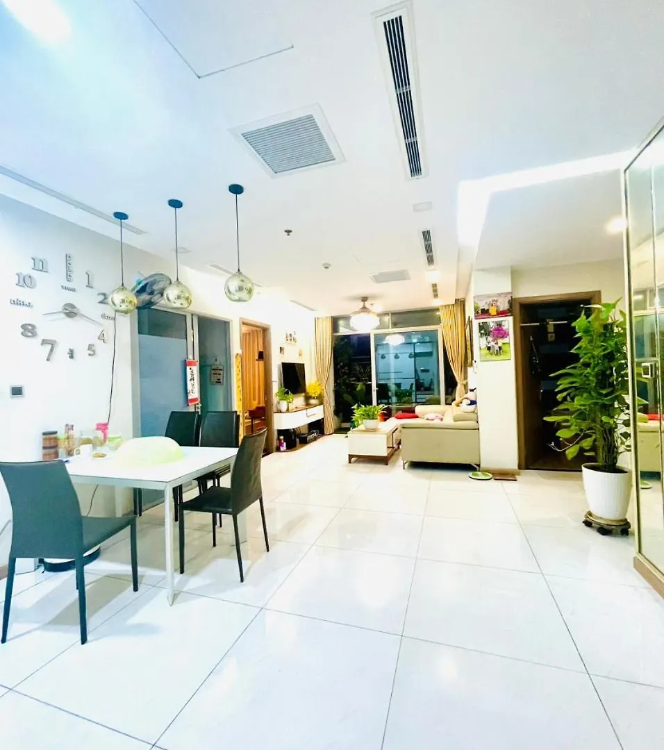 Hana Homestay- 1 Phong Ngu Trong Can Ho Chu Nha Dang O Tai Vinhome Central Park Tan Cang Binh Thanh Hcm- Sat Landmark 81 Ho Chi Minh City