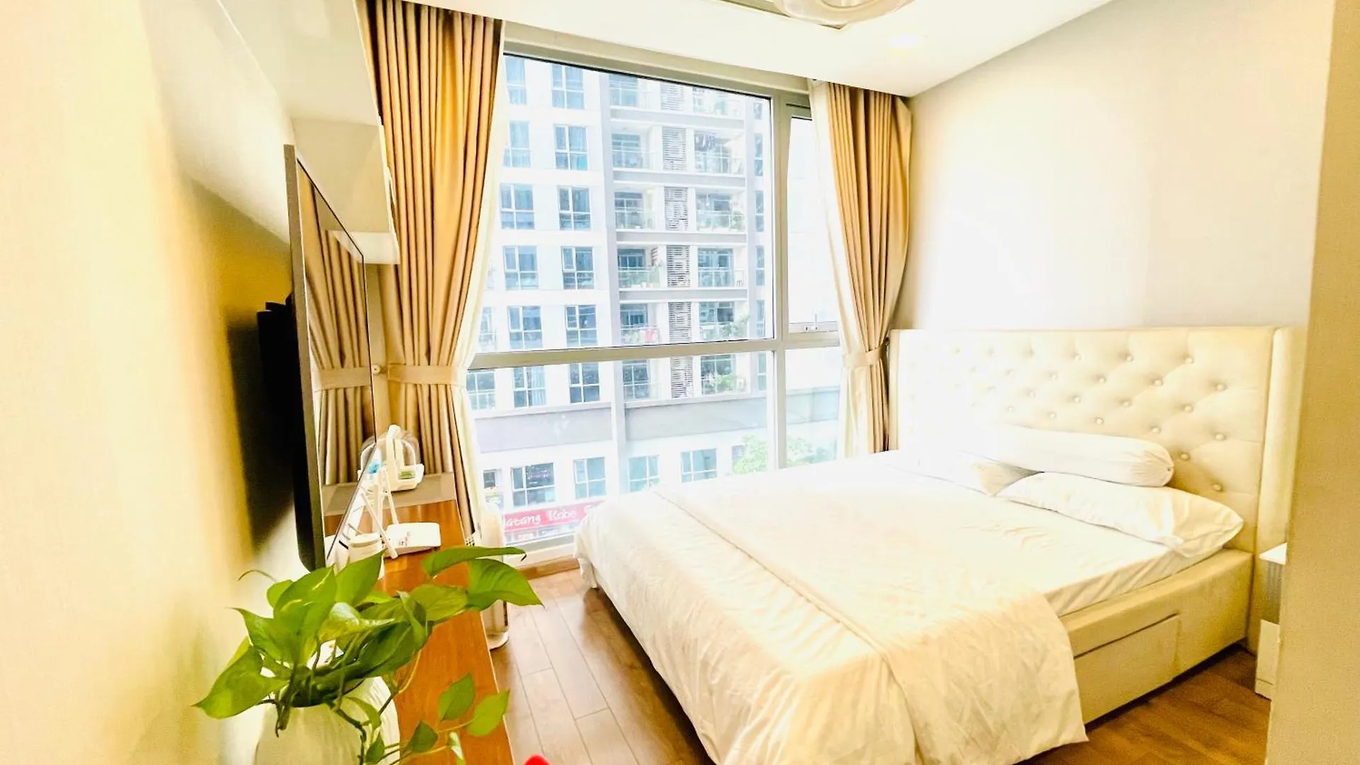 Hana Homestay- 1 Phong Ngu Trong Can Ho Chu Nha Dang O Tai Vinhome Central Park Tan Cang Binh Thanh Hcm- Sat Landmark 81 Ho Chi Minh City Vietnam