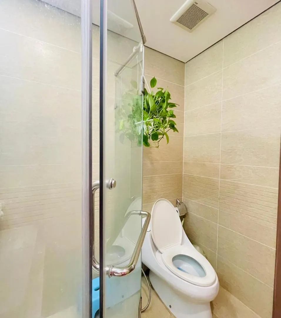Hana Homestay- 1 Phong Ngu Trong Can Ho Chu Nha Dang O Tai Vinhome Central Park Tan Cang Binh Thanh Hcm- Sat Landmark 81 胡志明市 民宿
